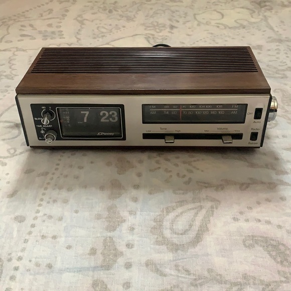 jcpenney Other Vintage Jcpenney Flipclock Alarm Clock Amfm Radio